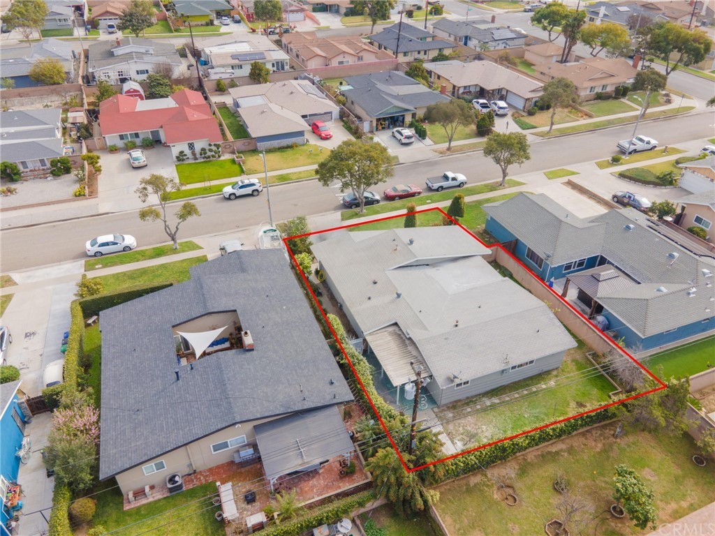19309 Belshaw Avenue Carson, CA 90746 - Photo 38 of 40 an aerial view of residential houses with outdoor space