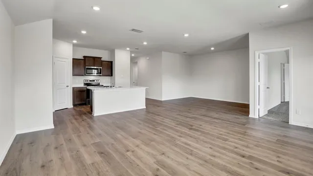 $2,200 | 220 Greenshade Lane, Caddo Mills, TX 75135