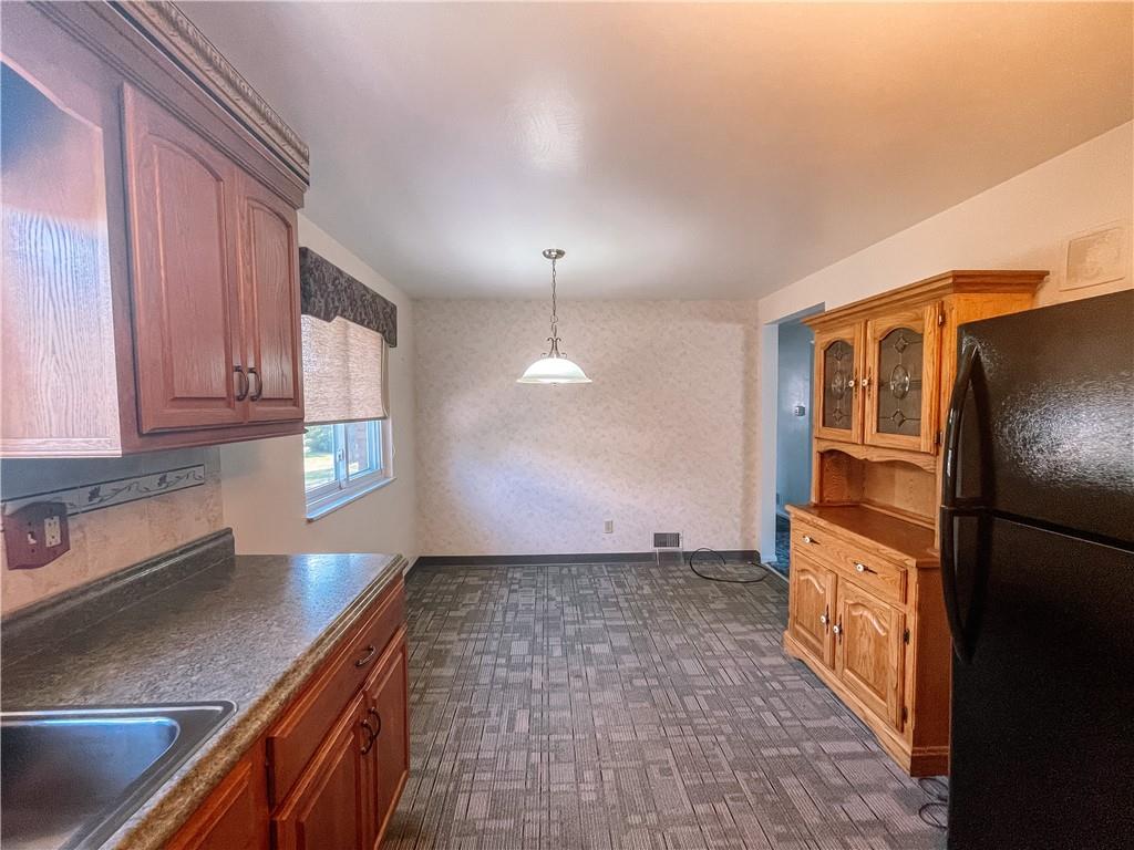 11440 McKee Road Irwin, PA 15642 - Photo 7 of 25 Gallery Image 7