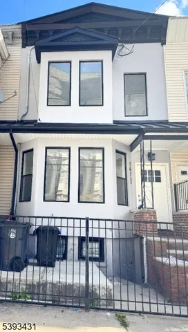 $474,900 | 141 Clifton Avenue, Newark, NJ 07104