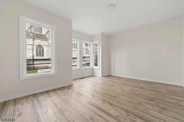 $474,900 | 141 Clifton Avenue, Newark, NJ 07104