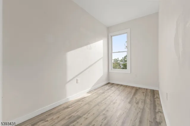 $474,900 | 141 Clifton Avenue, Newark, NJ 07104