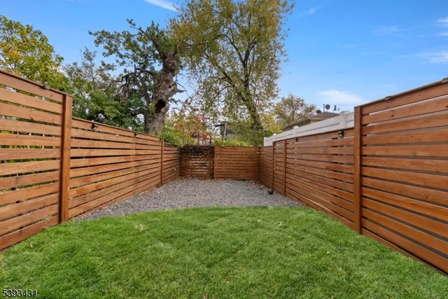 $474,900 | 141 Clifton Avenue, Newark, NJ 07104