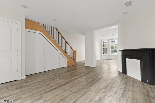 $474,900 | 141 Clifton Avenue, Newark, NJ 07104