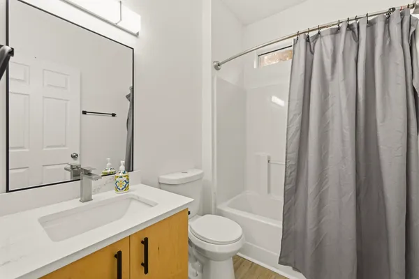 $169,900 | 2403 Hartsfield Road, Unit 607, Tallahassee, FL 32303