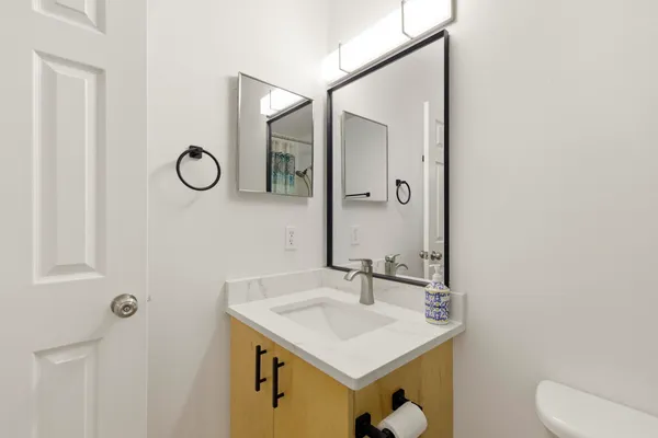 $169,900 | 2403 Hartsfield Road, Unit 607, Tallahassee, FL 32303