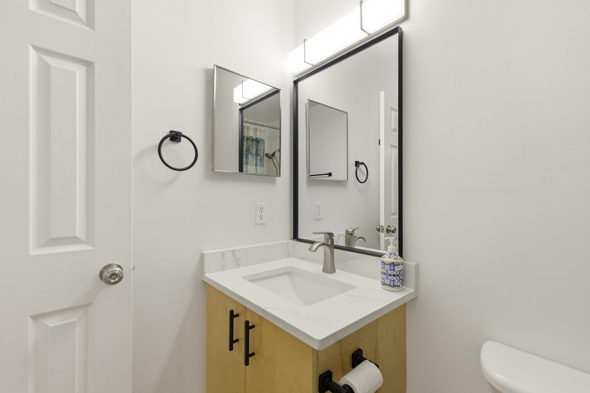 2403 Hartsfield Road, Unit 607 Tallahassee, FL 32303 - Photo 32 of 46