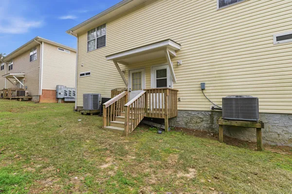 $169,900 | 2403 Hartsfield Road, Unit 607, Tallahassee, FL 32303