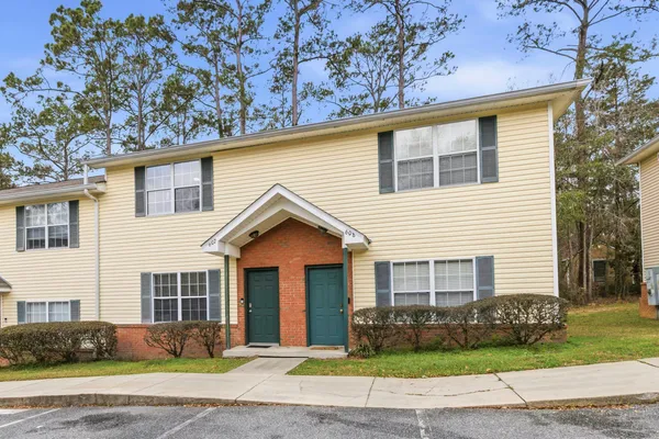 $169,900 | 2403 Hartsfield Road, Unit 607, Tallahassee, FL 32303