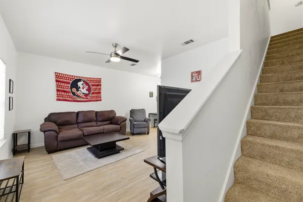 $169,900 | 2403 Hartsfield Road, Unit 607, Tallahassee, FL 32303