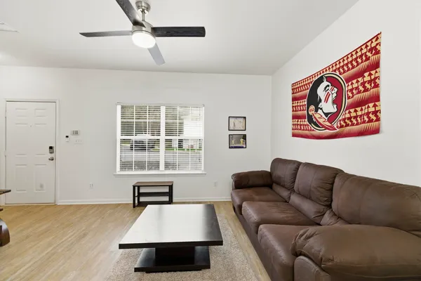 $169,900 | 2403 Hartsfield Road, Unit 607, Tallahassee, FL 32303