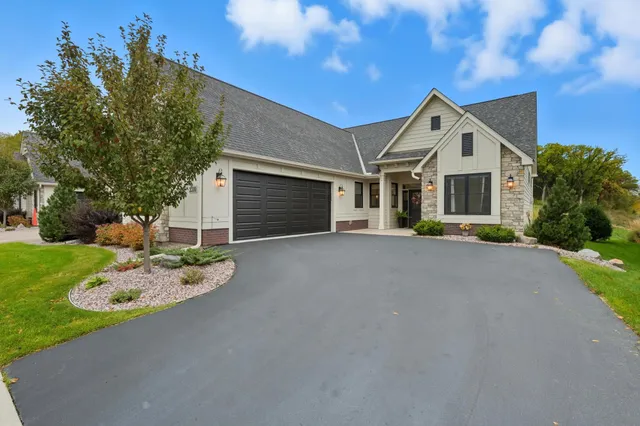 $729,900 | 2310 Simply Living Lane, Hudson, WI 54016