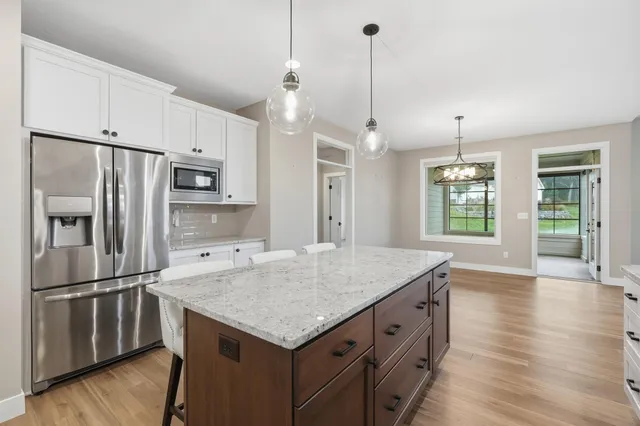 $729,900 | 2310 Simply Living Lane, Hudson, WI 54016