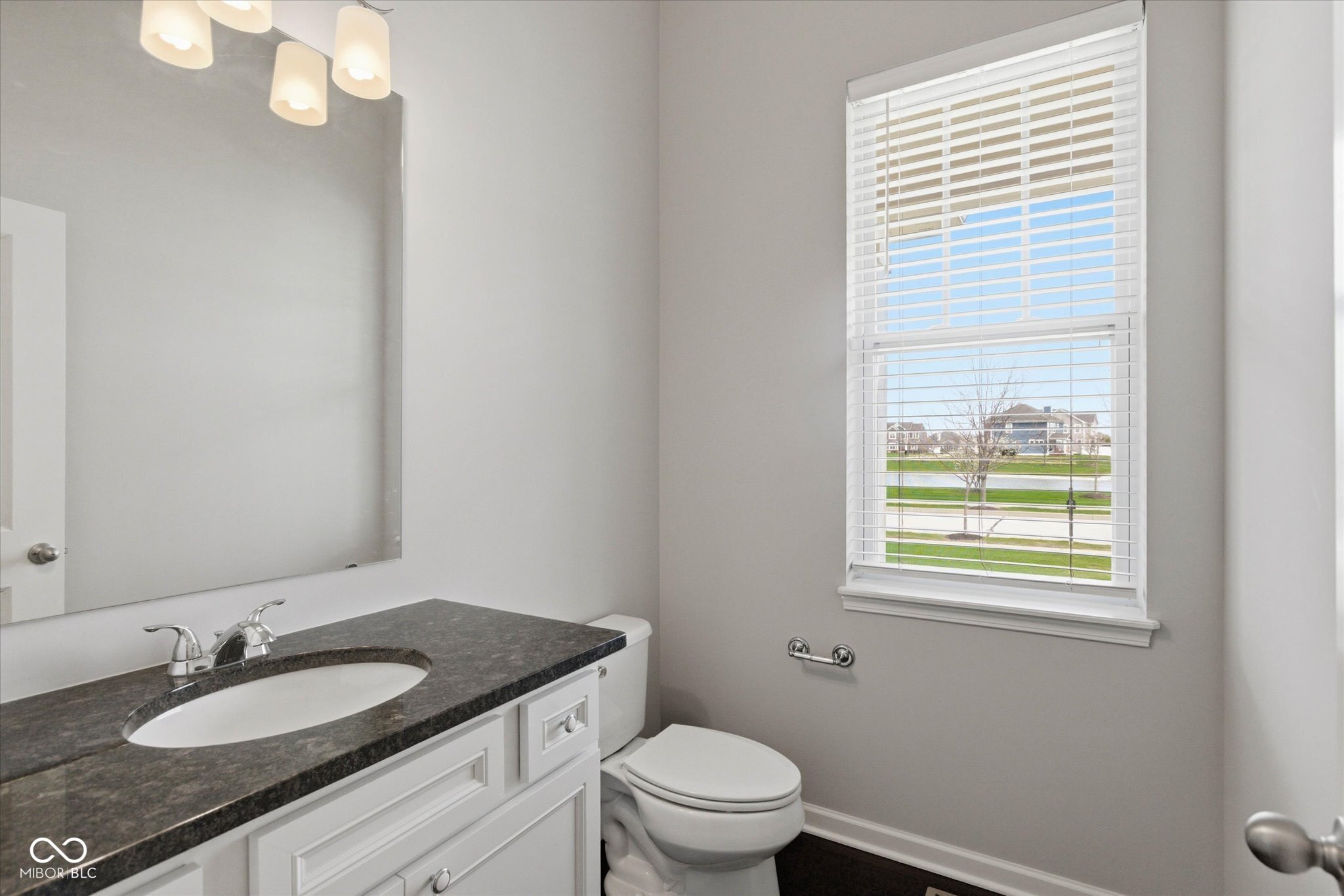 10619 Hinterland Drive Fishers, IN 46038 - Photo 14 of 40