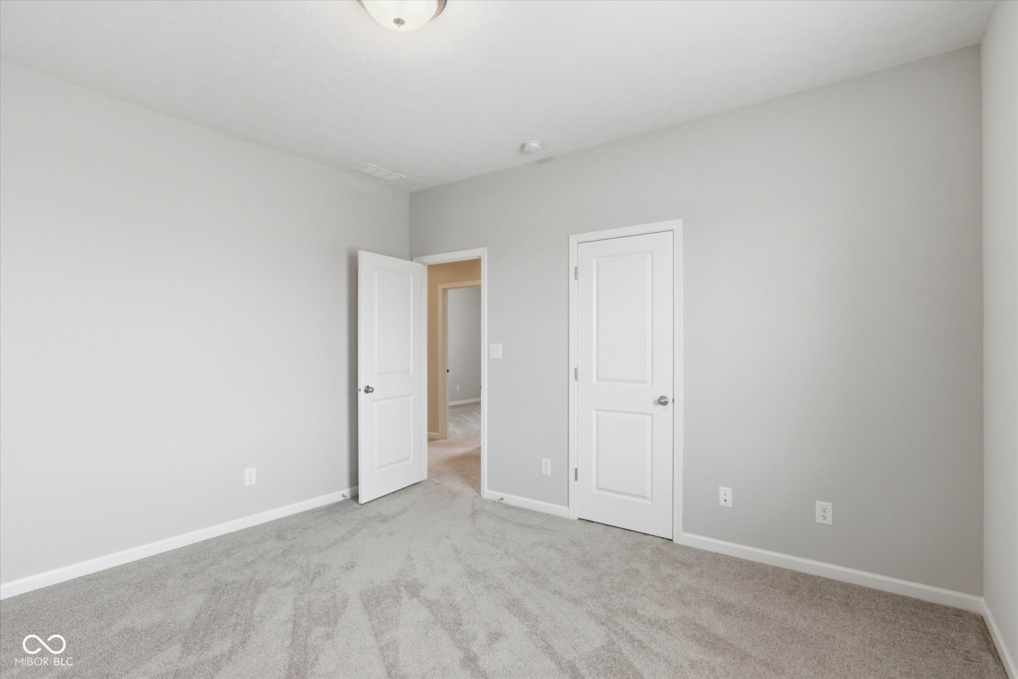 10619 Hinterland Drive Fishers, IN 46038 - Photo 24 of 40