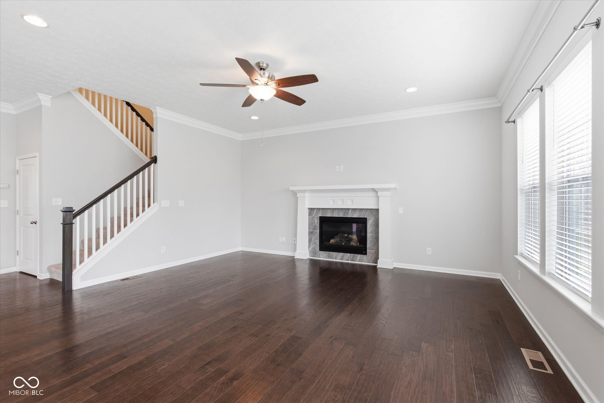 10619 Hinterland Drive Fishers, IN 46038 - Photo 7 of 40