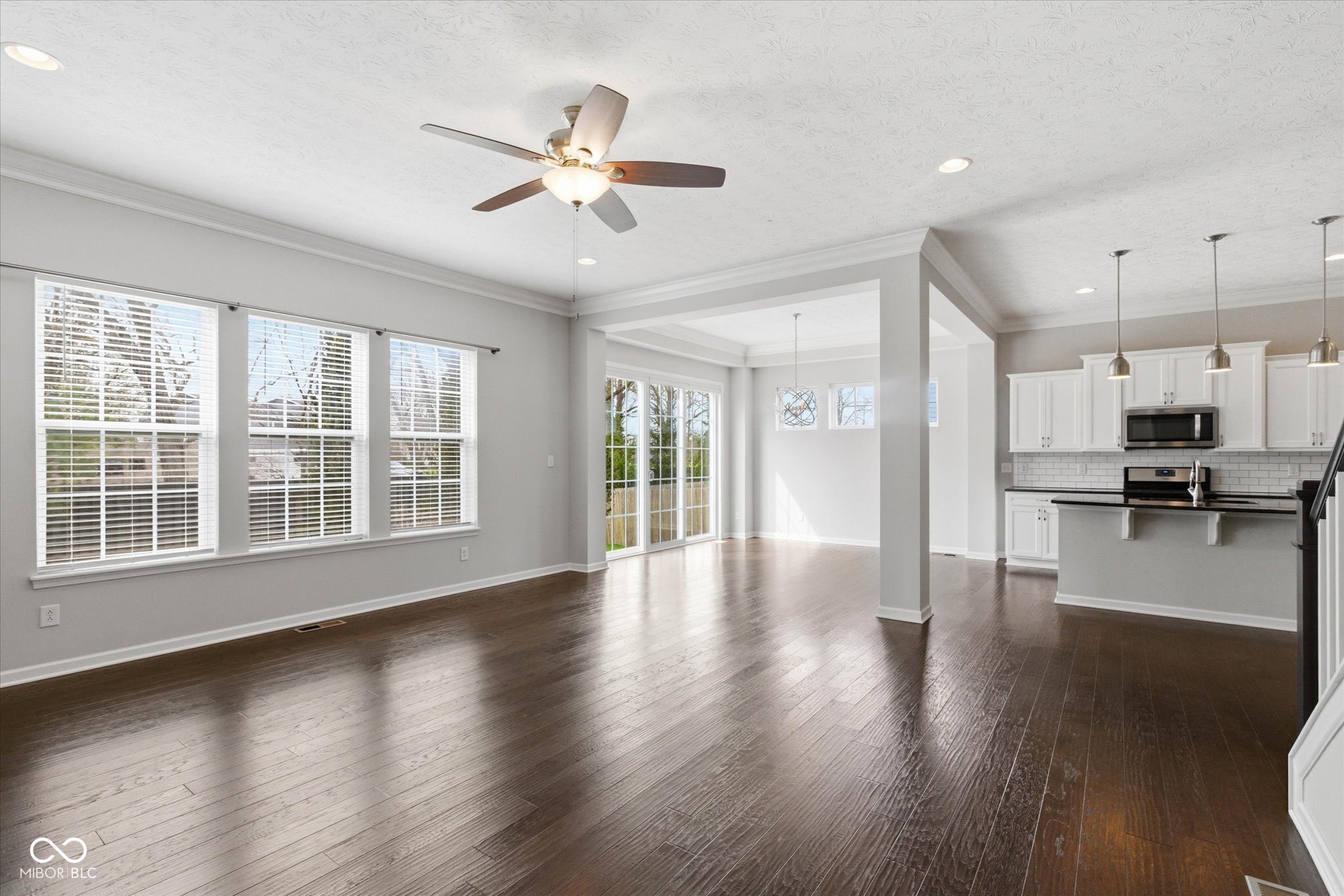 10619 Hinterland Drive Fishers, IN 46038 - Photo 9 of 40
