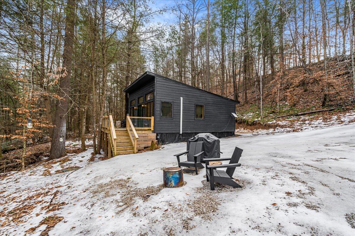 397 Sun Set Ridge Campton, KY 41301 - Photo 2 of 24 01-IVA00285