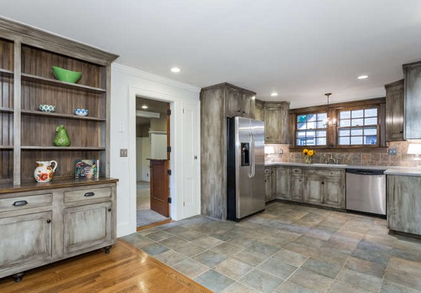 109 Dover Road Longmeadow, MA 01106 - Photo 9 of 30 Gallery Image 9