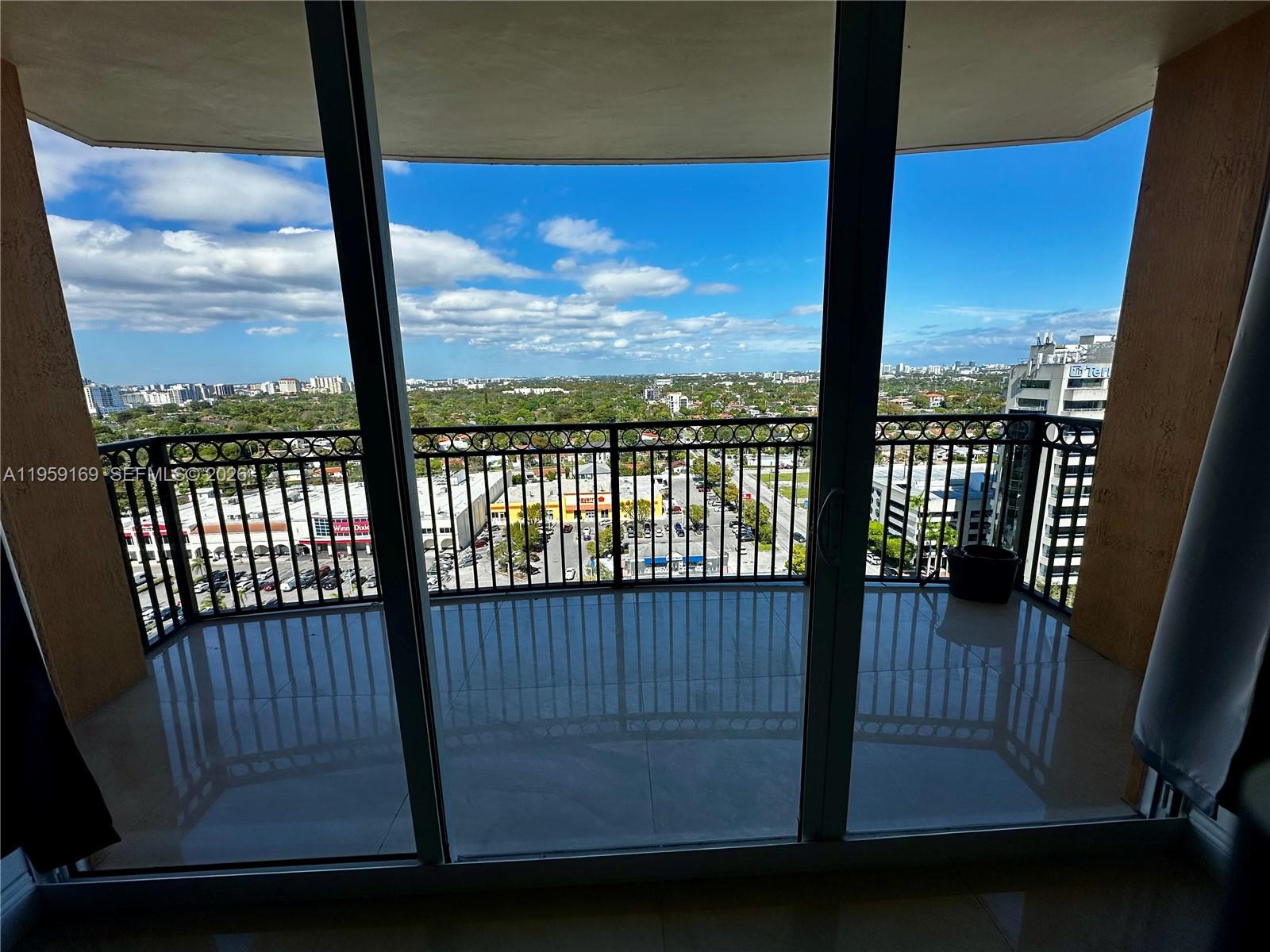 3232 Southwest 22nd Terrace, Unit 1604 Miami, FL 33145 - Photo 30 of 40