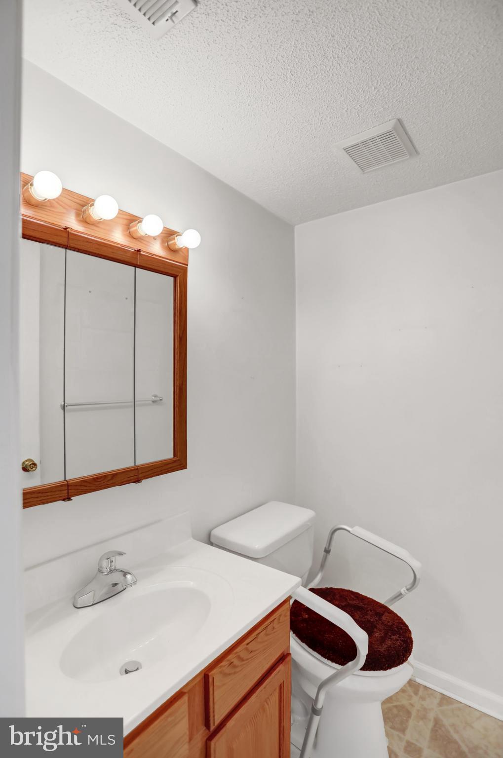 8240 Northview Road Dundalk, MD 21222 - Photo 20 of 60 Main Level Half Bath