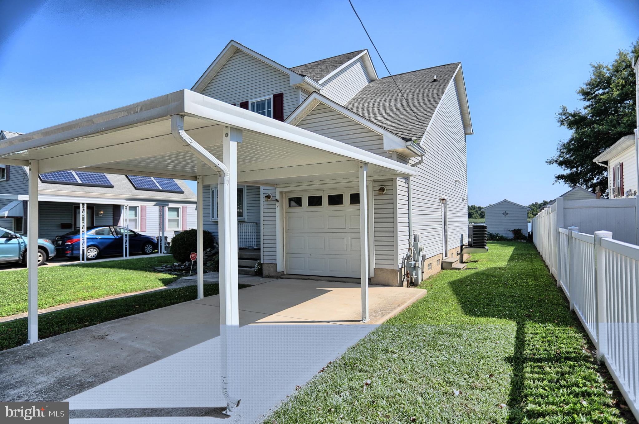 8240 Northview Road Dundalk, MD 21222 - Photo 4 of 60