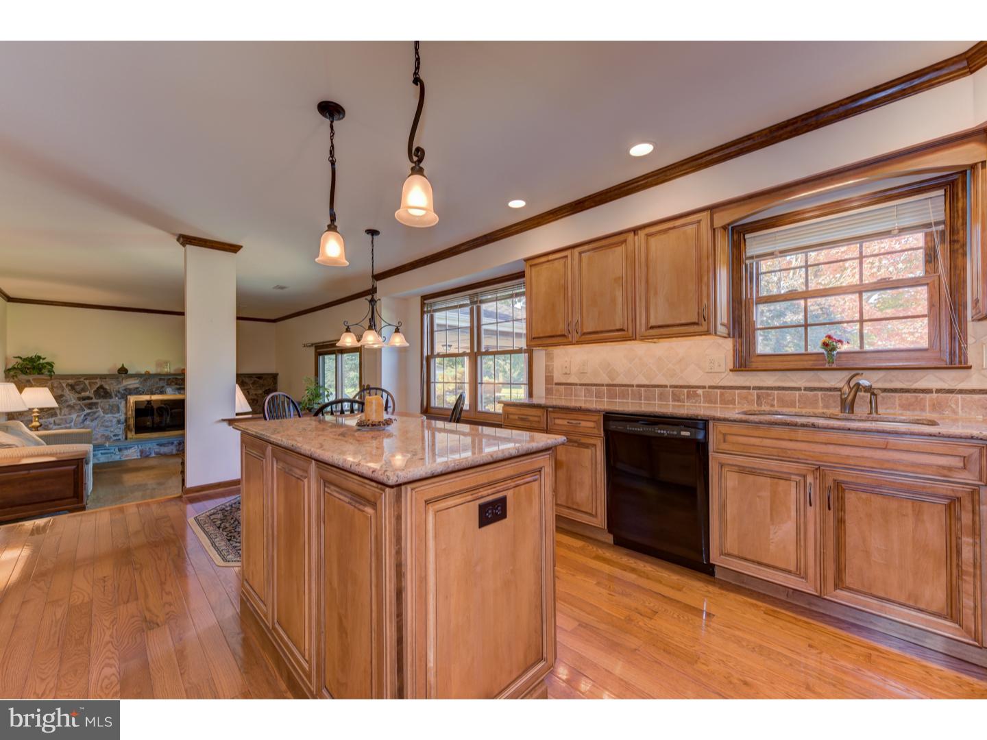 1809 Hickory Way Hatfield, PA 19440 - Photo 11 of 25 Gallery Image 11