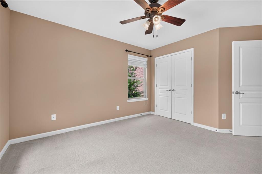 1572 Lenox Overlook Road Atlanta, GA 30329 - Photo 25 of 44