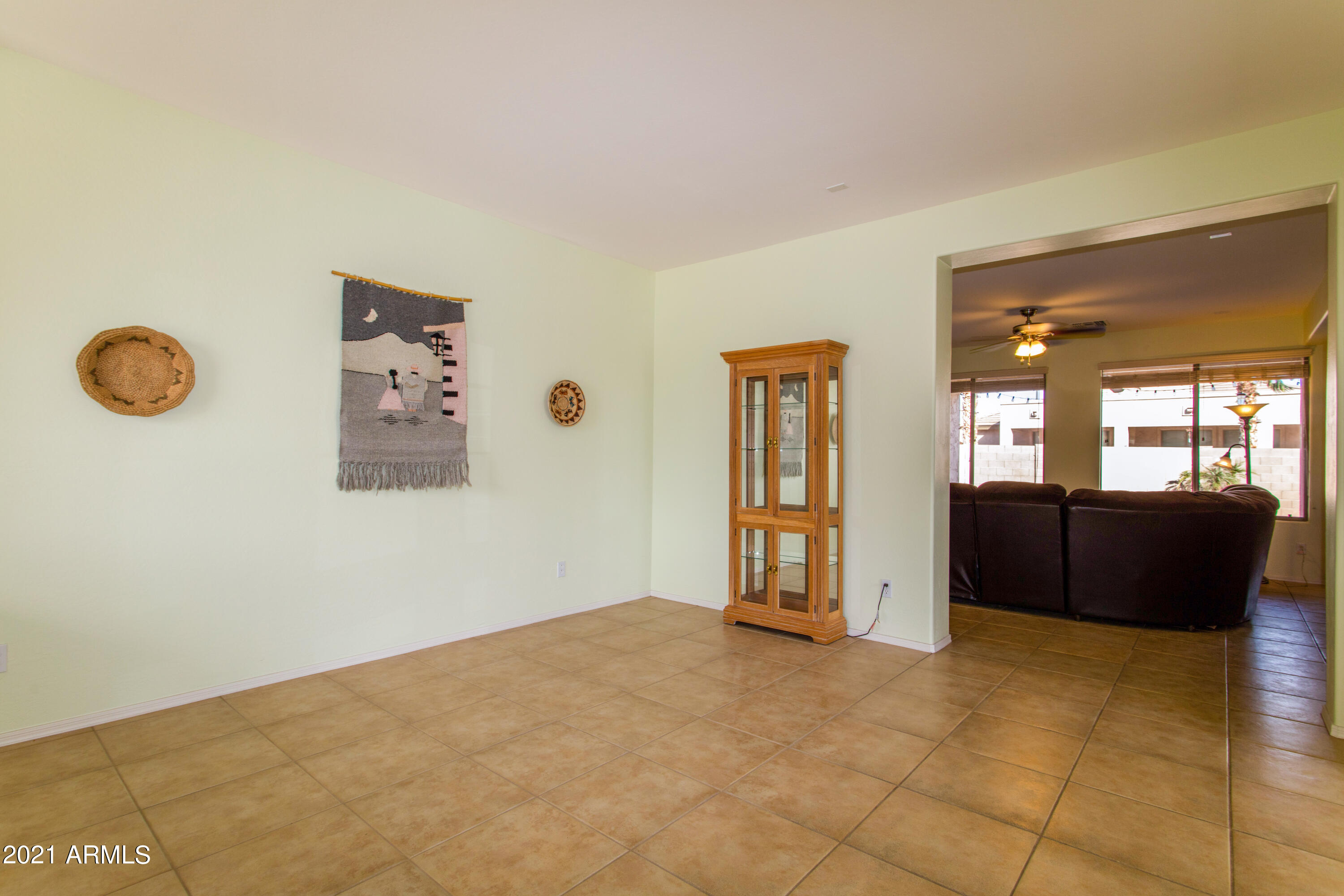 05 Living Room