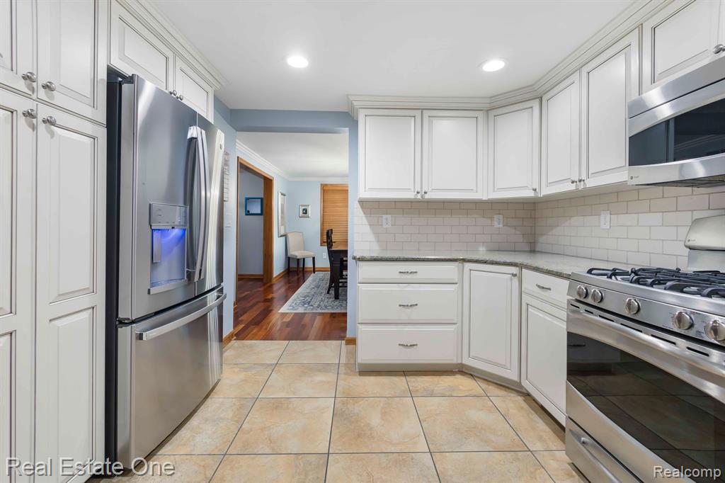 603 Parkdale Avenue Rochester, MI 48307 - Photo 16 of 43