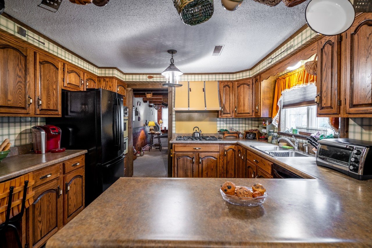 10230 Monroeville Road Fort Wayne, IN 46816 - Photo 8 of 35