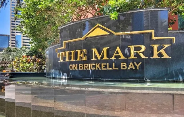 $4,250 | 1155 Brickell Bay Drive, Unit 401, Miami, FL 33131