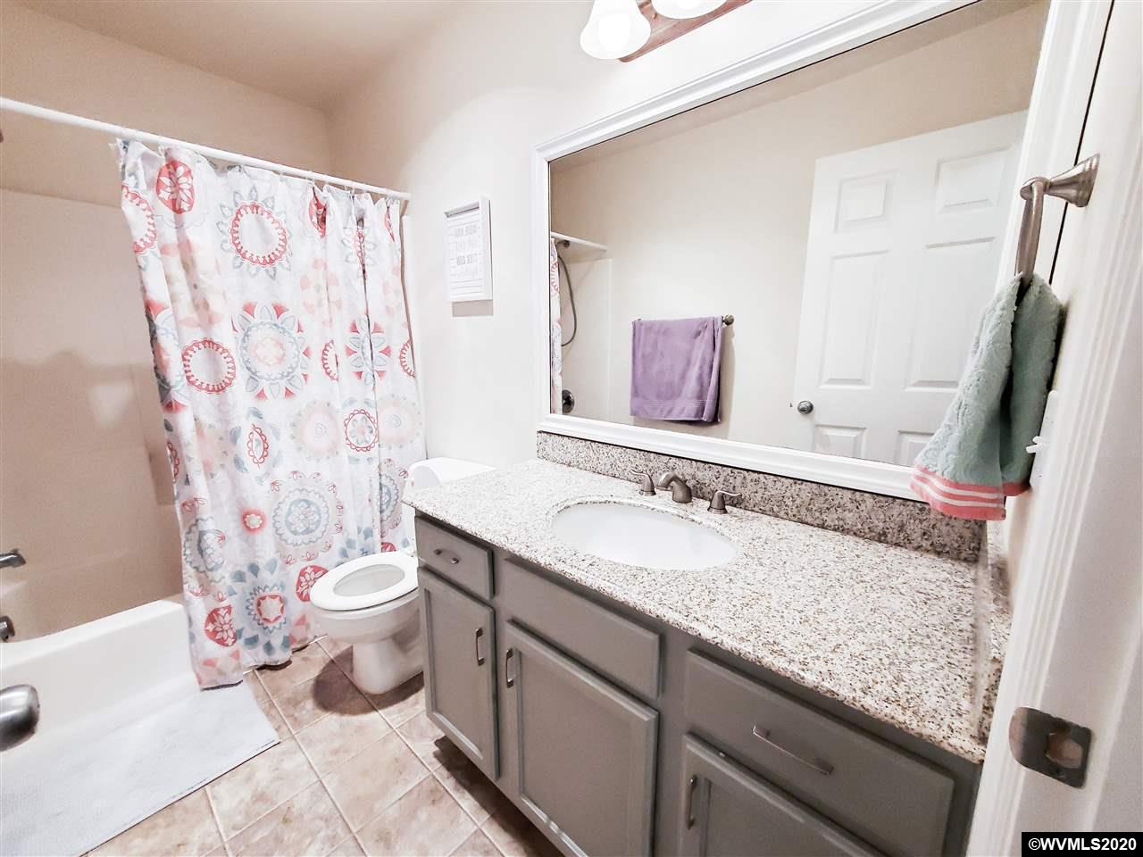 1248 Barnick Road Northeast Keizer, OR 97303 - Photo 13 of 23 Gallery Image 13