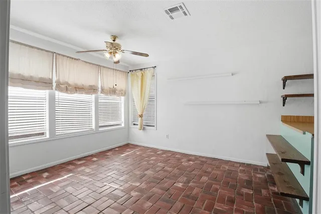 $209,500 | 13 Eveland Avenue, Sulphur, LA 70663