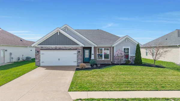 $349,500 | 4853 White Chapel Drive, Newburgh, IN 47630