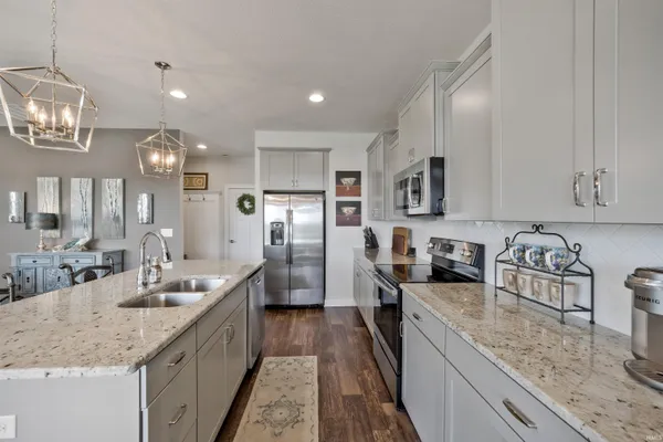 $349,500 | 4853 White Chapel Drive, Newburgh, IN 47630