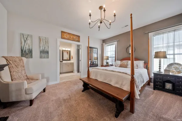 $349,500 | 4853 White Chapel Drive, Newburgh, IN 47630