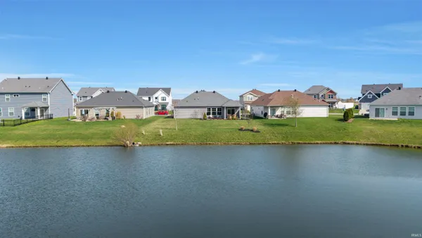 $349,500 | 4853 White Chapel Drive, Newburgh, IN 47630