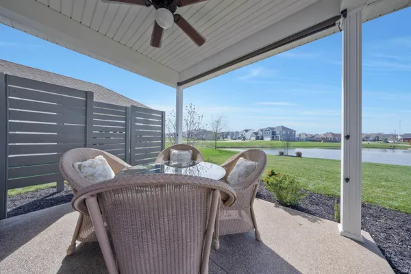 $349,500 | 4853 White Chapel Drive, Newburgh, IN 47630