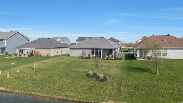 $349,500 | 4853 White Chapel Drive, Newburgh, IN 47630