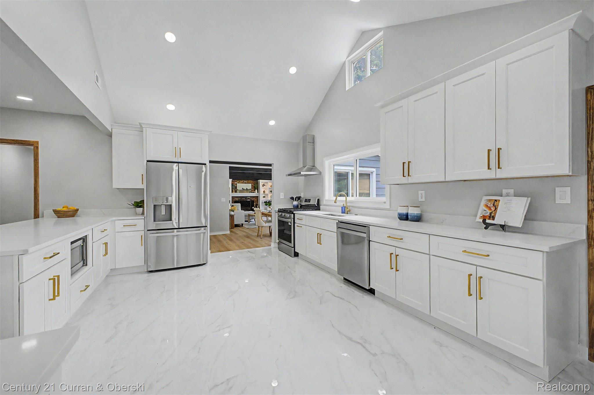 17875 Beck Road Northville, MI 48168 - Photo 7 of 57 21.jpg