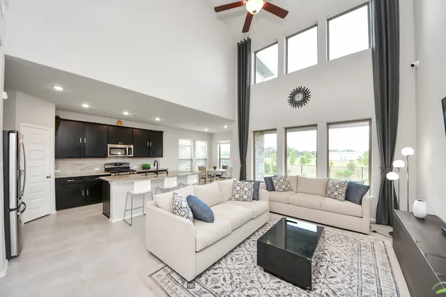 $490,000 | 1334 Wild Mustang Trail, Richmond, TX 77406