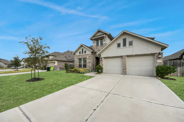 $490,000 | 1334 Wild Mustang Trail, Richmond, TX 77406
