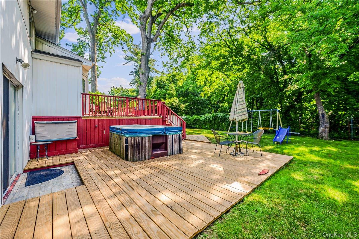 239 Hungry Harbor Road Valley Stream, NY 11581 - Photo 29 of 29