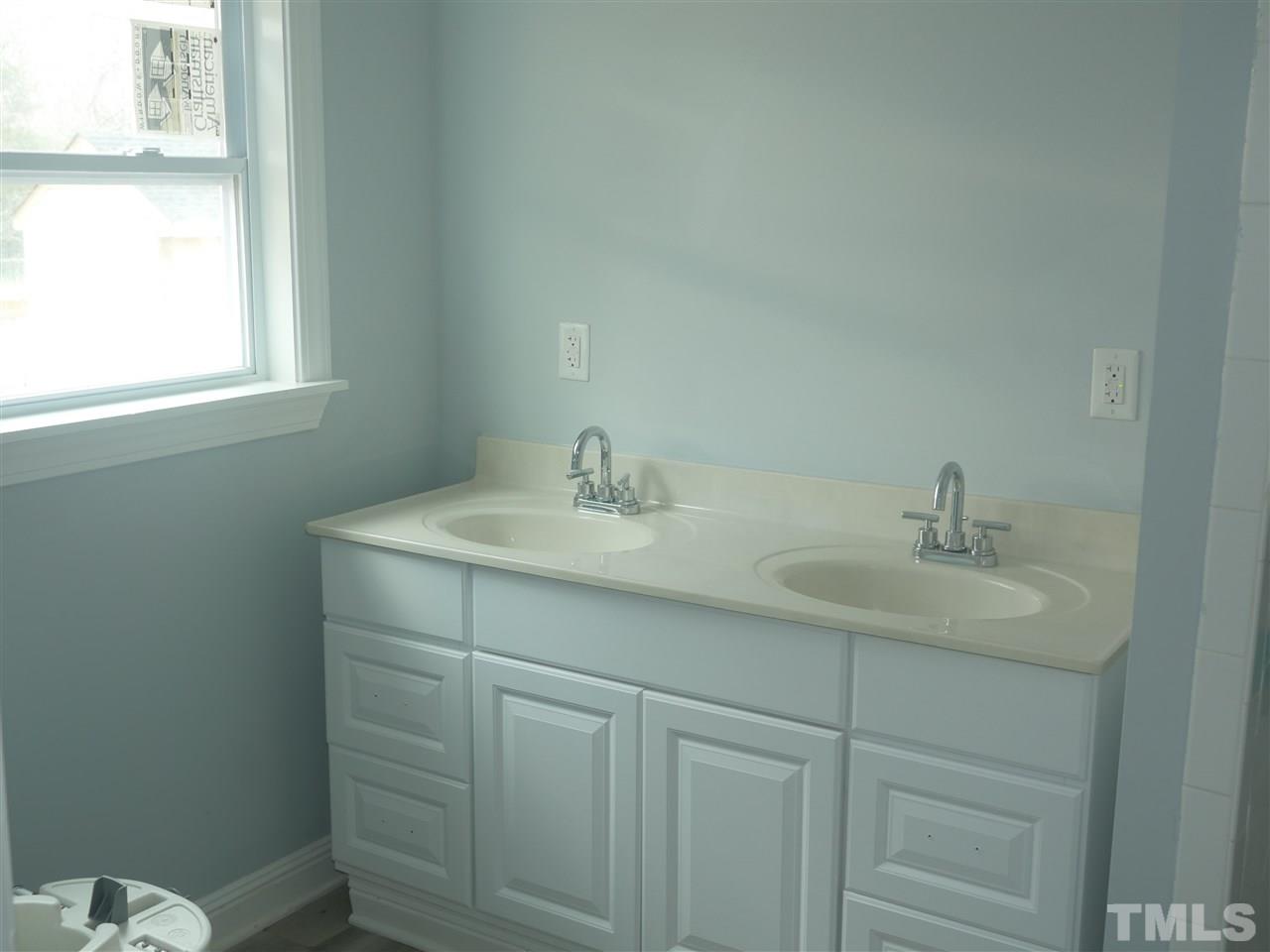 421 North Allen Road Wake Forest, NC 27587 - Photo 9 of 10 Gallery Image 9