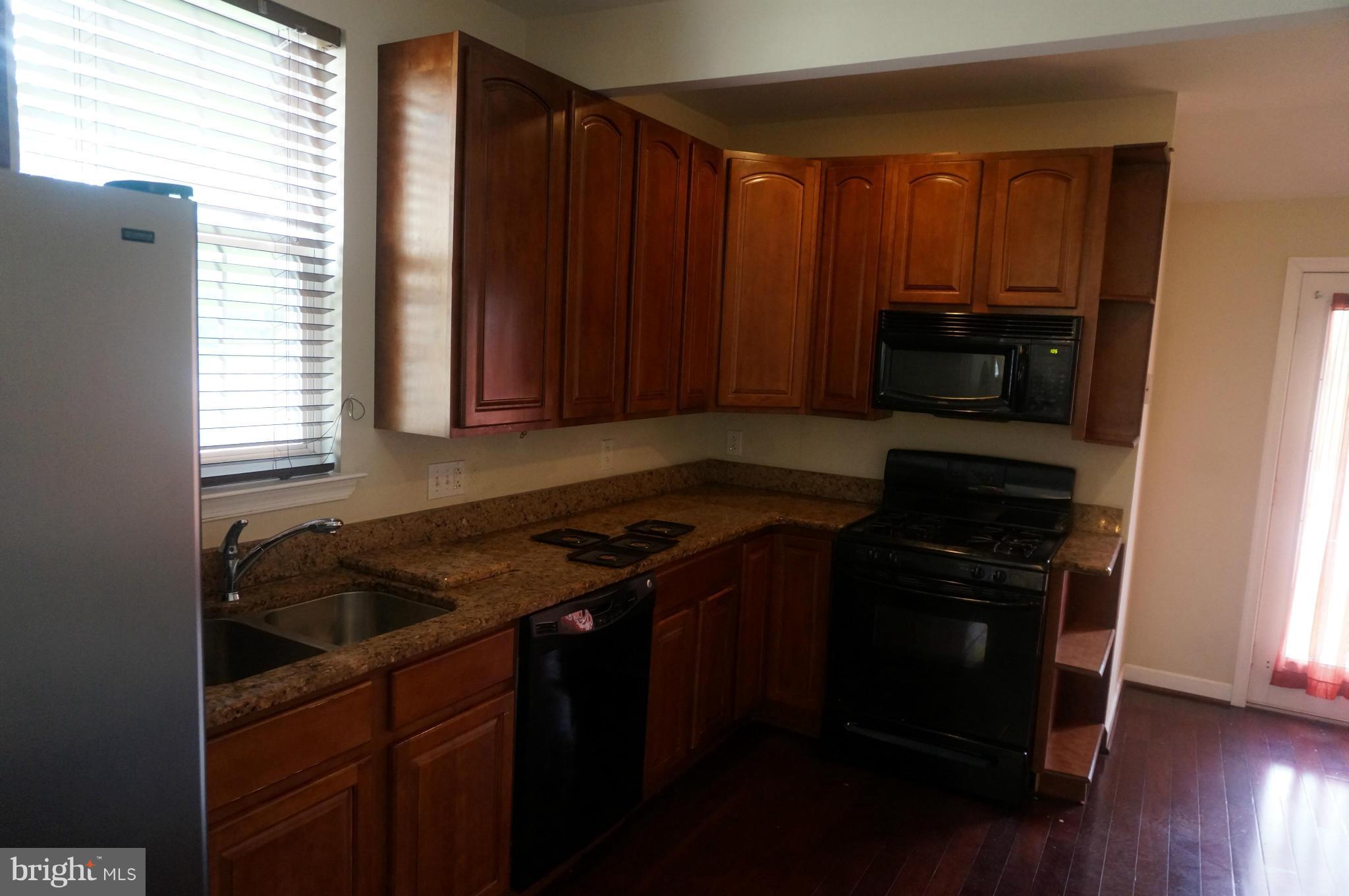2603 Hamlin Street Northeast Washington, DC 20018 - Photo 4 of 14 Kitchen