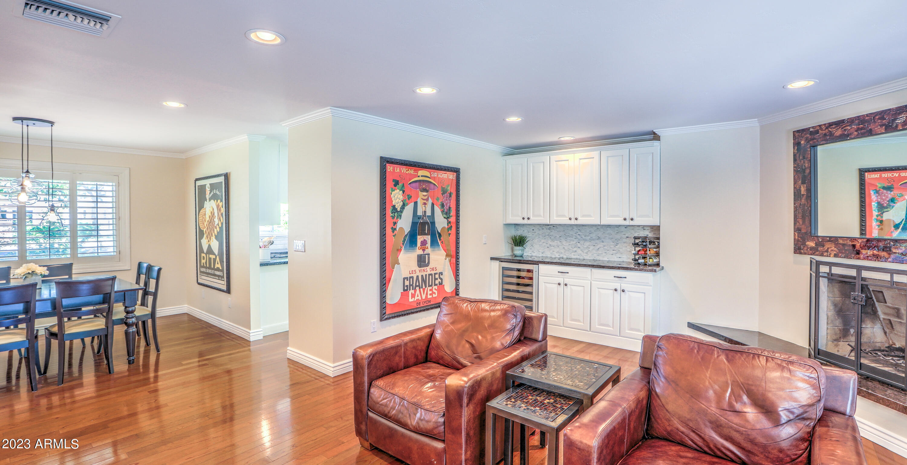 201 West Linger Lane Phoenix, AZ 85021 - Photo 10 of 48 Living Room to Dining Room