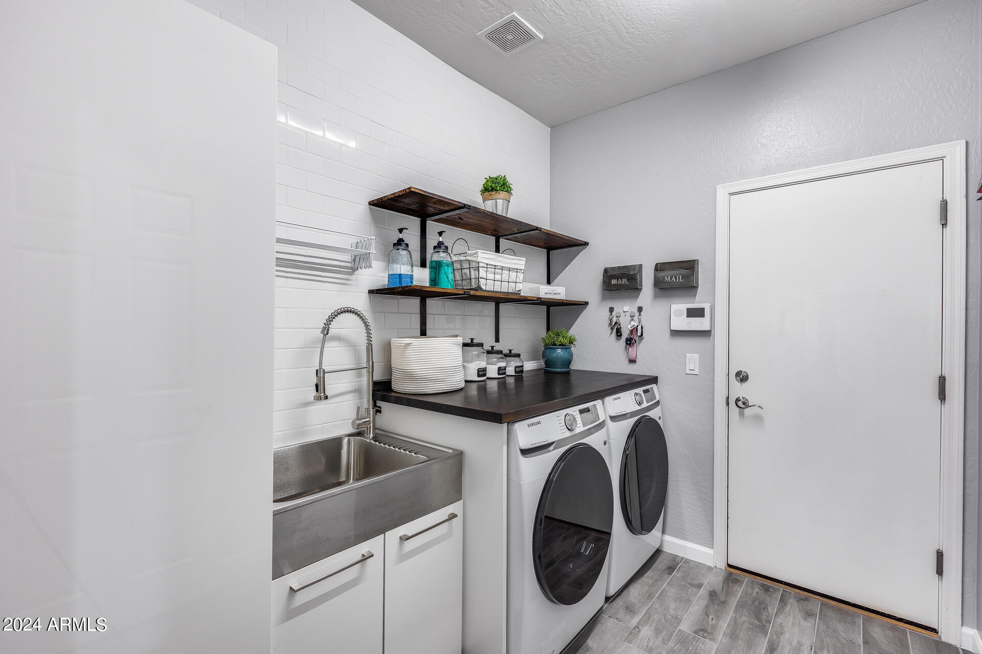 3214 West Sentinel Rock Road Phoenix, AZ 85086 - Photo 27 of 61 Gallery Image 27