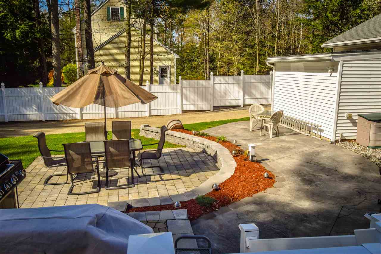 28 Meadow Lane Rochester, NH 03867 - Photo 35 of 39