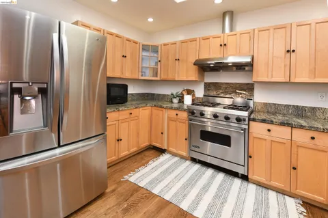 $1,275,000 | 2300 Ashby Avenue, Berkeley, CA 94705